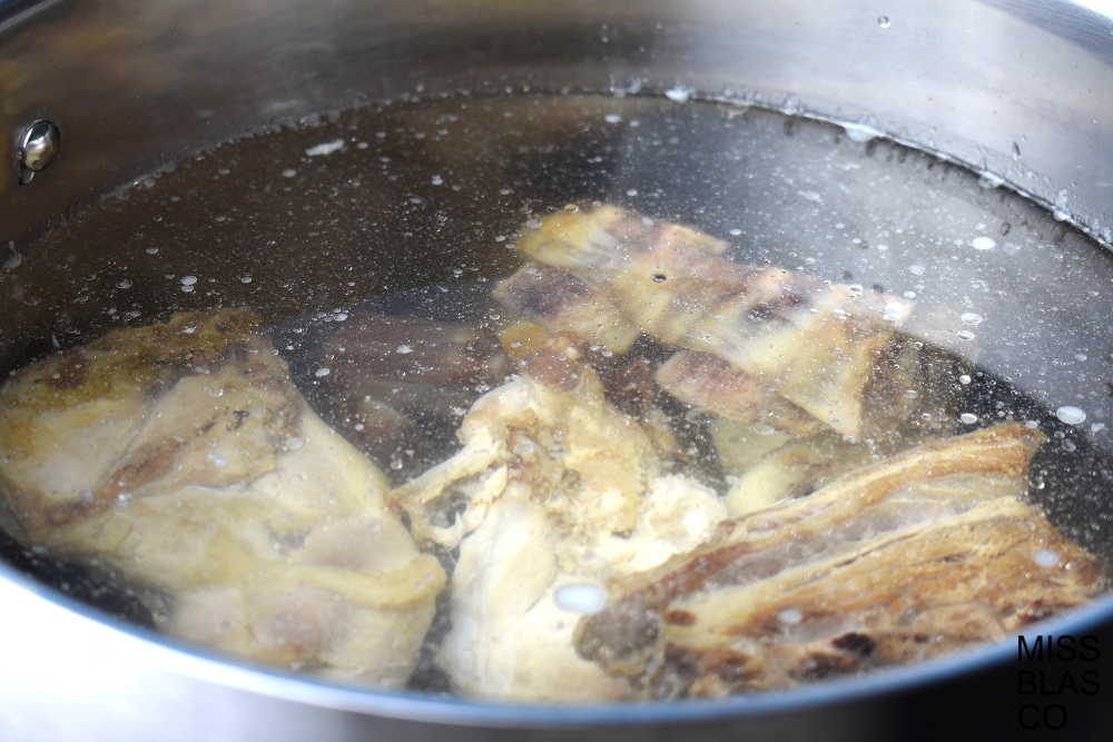 Sopa de huesos fortalecedora para mejorar tu salud: receta