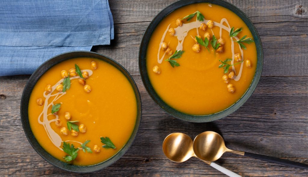 Sopa de calabaza con cúrcuma y jengibre: receta saludable y deliciosa