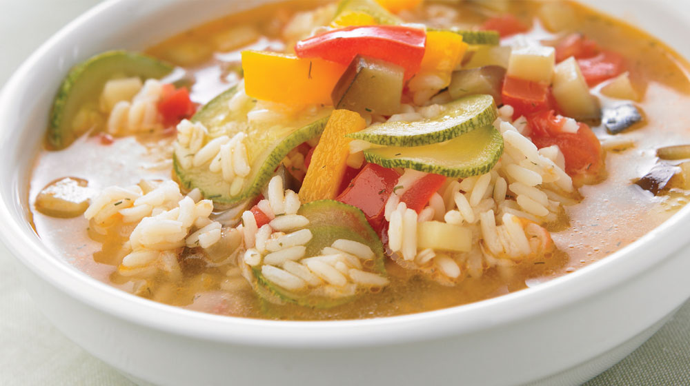 Sopa de Verduras con Arroz Integral o Quinoa: ¡Una Delicia Saludable!
